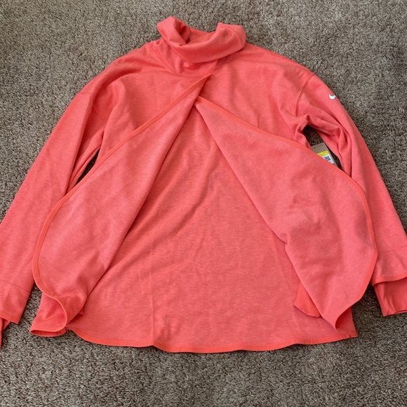 Nike | NWT Layering Cowlneck Sweatshirt - Picture 2 of 6